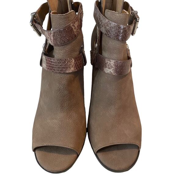 Arturo Chiang Bootie Peep Toe Upper Leather Snake Pattern Brown Taupe Size 9.5 - Picture 2 of 10